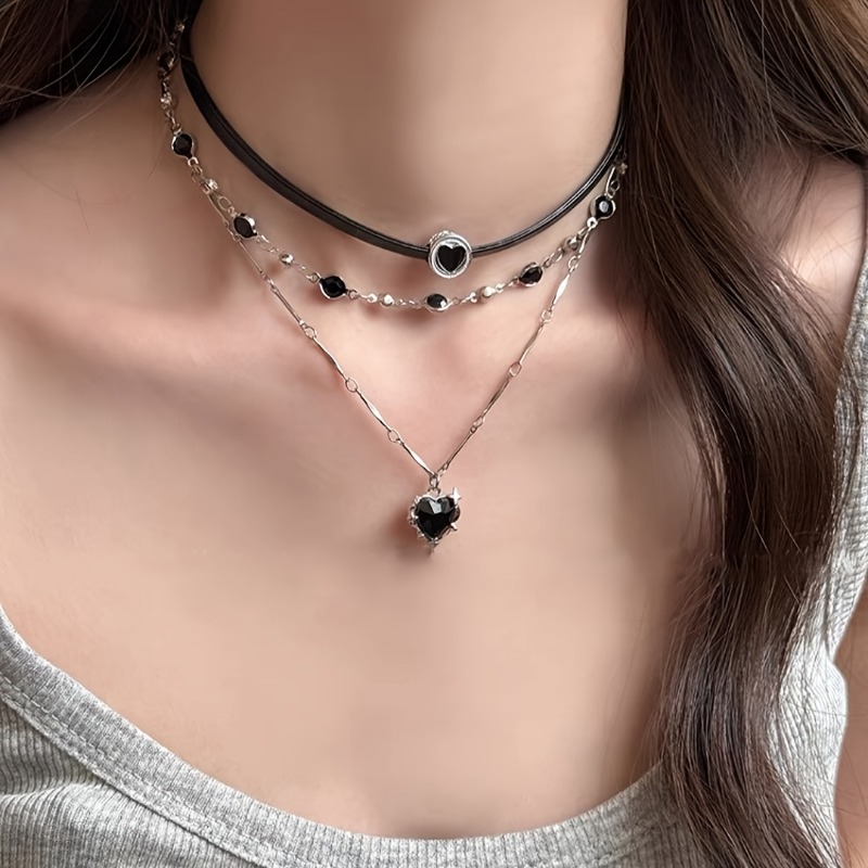 Gothic Layered Heart-shaped Ne - Women'S Gothic Formal Wear ulasan dan harga